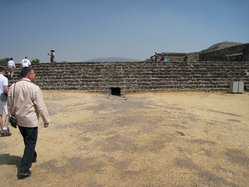Mexico Pyramids - Mexico City 2009 0300.jpg - A trip to the Teotihuacan area of Mexico to visit the pyramids. A vast complex and a great climb to the top. This was followed by lunch in a cave, then a visit to the historical center of Mexico City. March 2009.